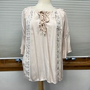 Fantazia NWT Blush Pink Embroidered Lace Up 3/4 Sleeve Blouse Size Small